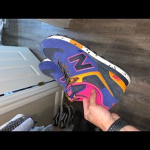 New Balance shoes slightly worn size 9